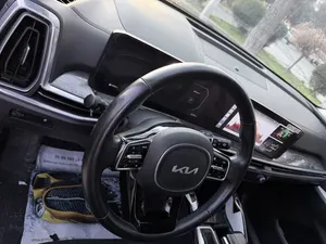 Kia Sorento image 1 blur bg