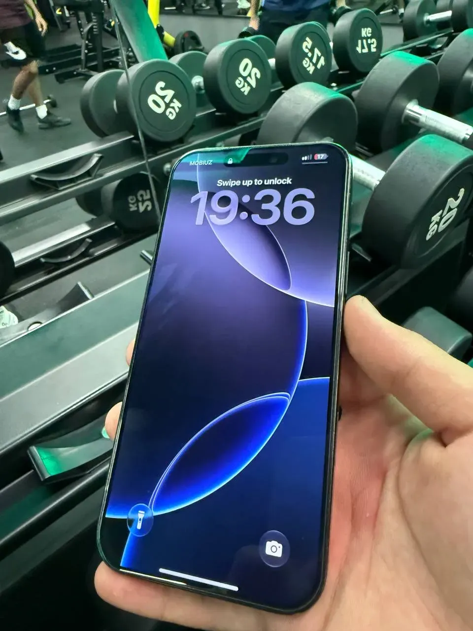 Apple iPhone 16 Pro Max image 2