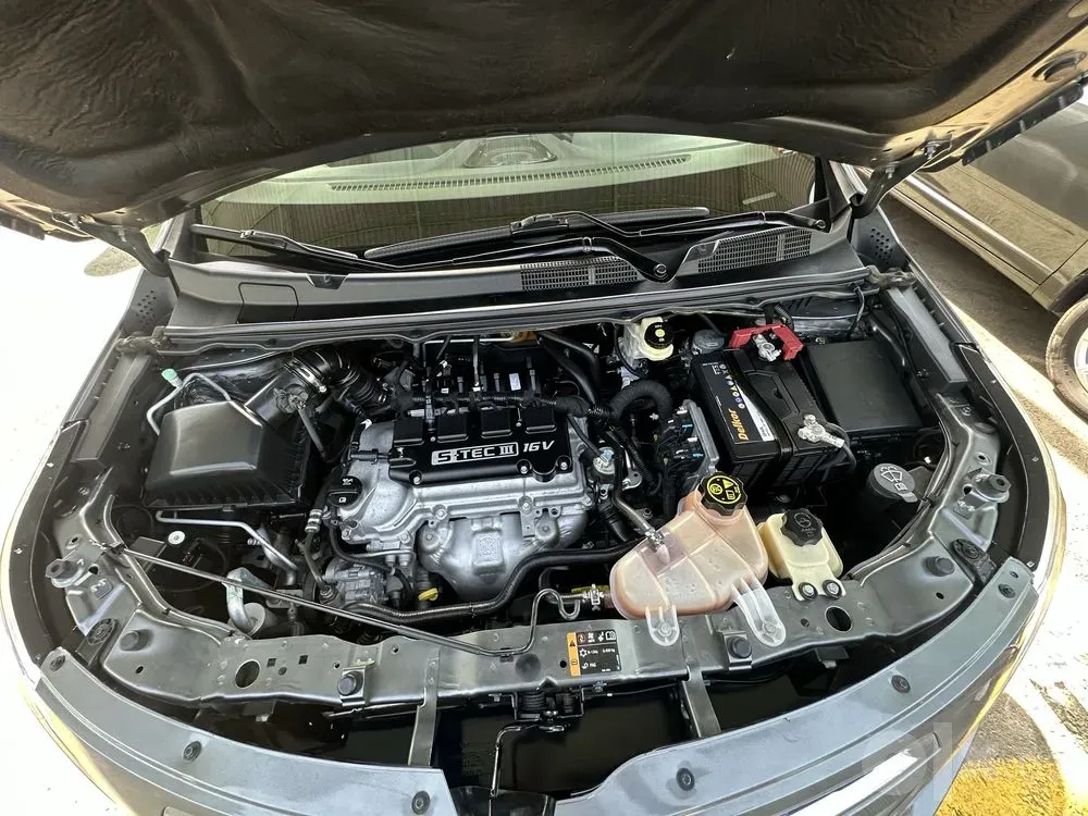 Chevrolet Cobalt image 3