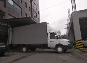 Перевозка грузов мебели и пианино image 3 blur bg