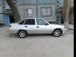 Chevrolet Nexia 2 image 1 blur bg