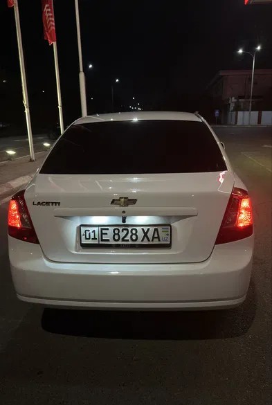 Chevrolet Gentra image 1