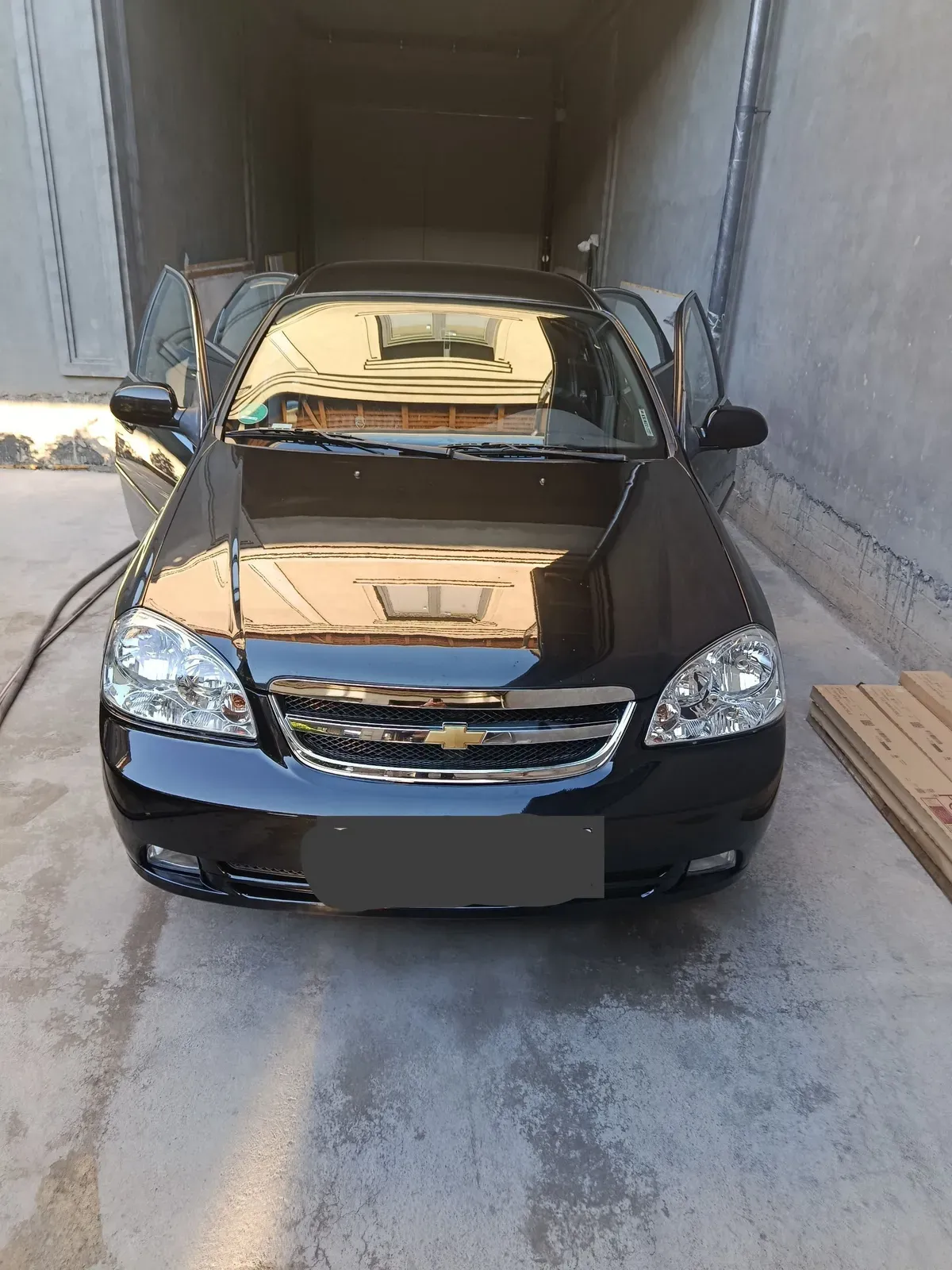 Chevrolet Lacetti image 0