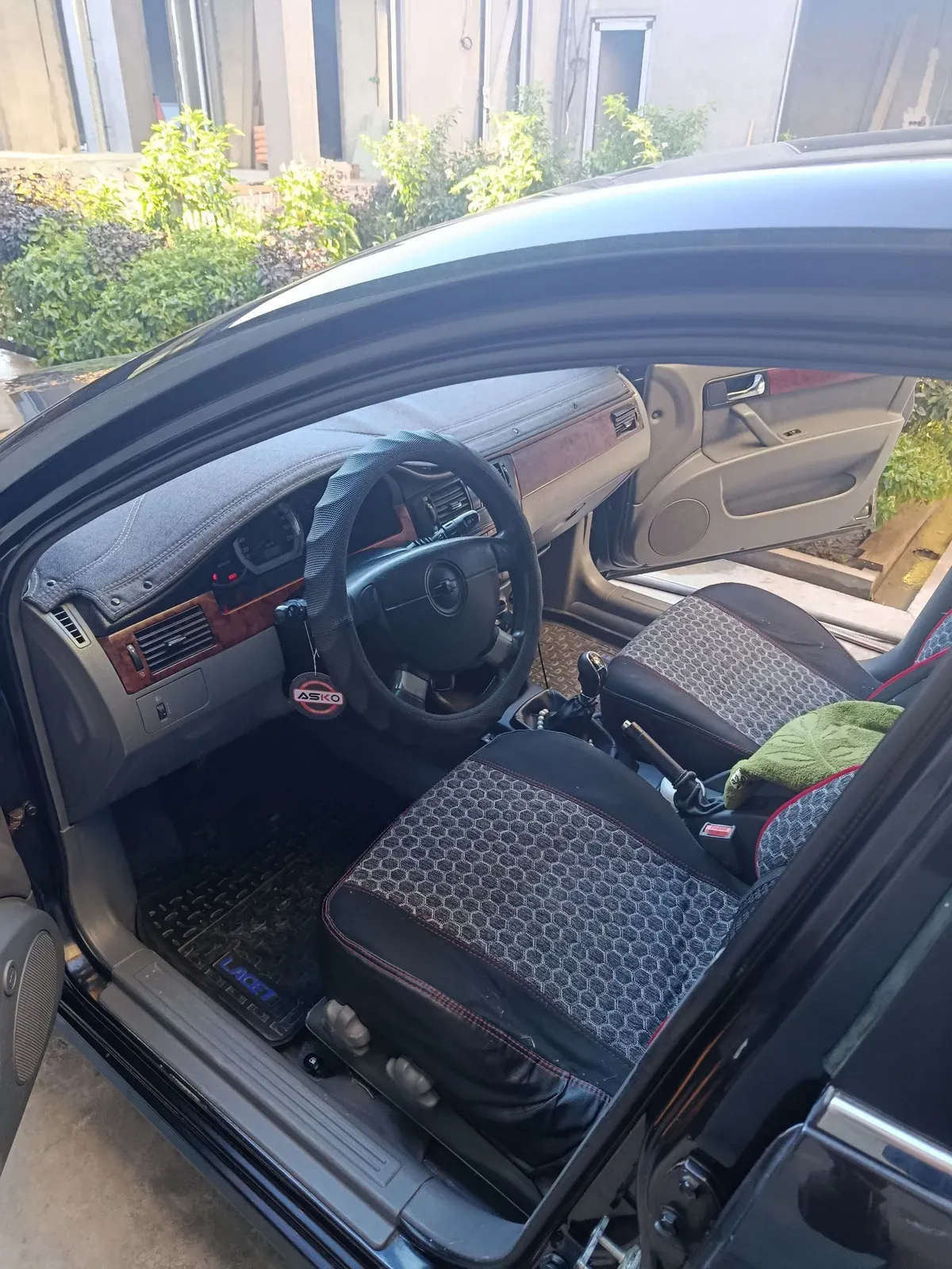 Chevrolet Lacetti image 6