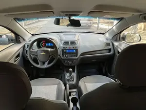 Chevrolet Cobalt image 5 blur bg