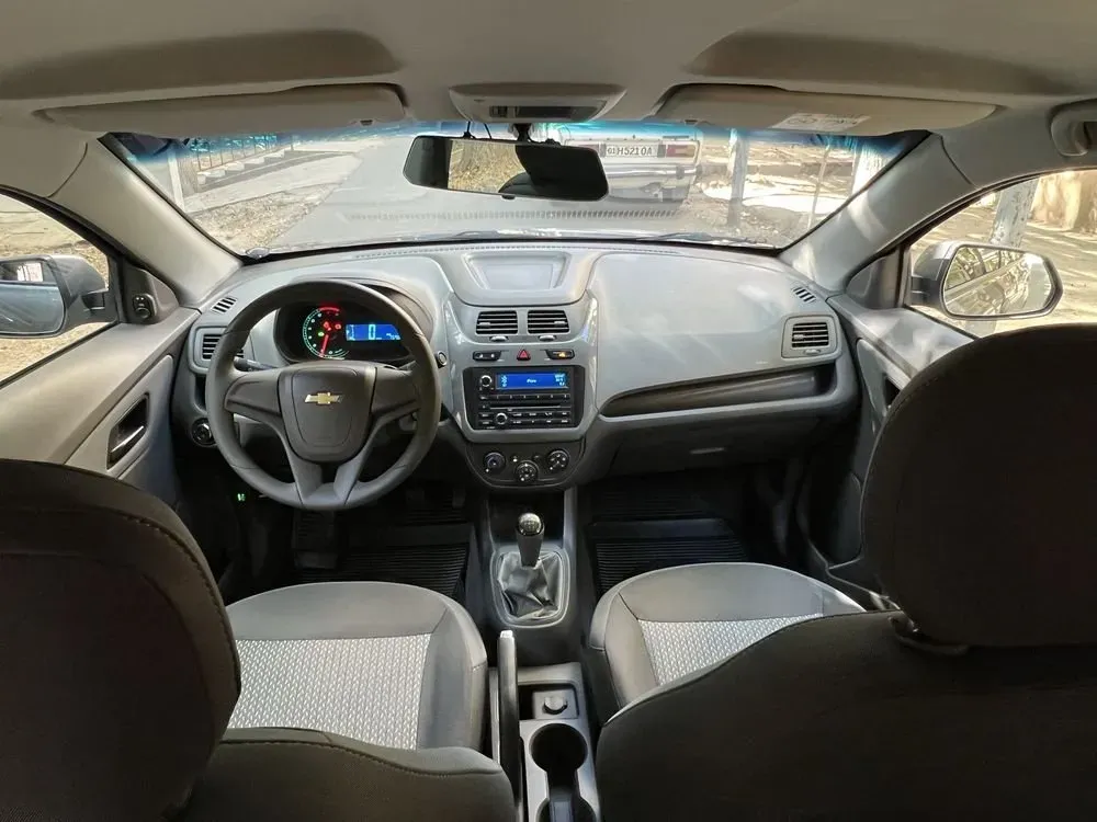 Chevrolet Cobalt image 5