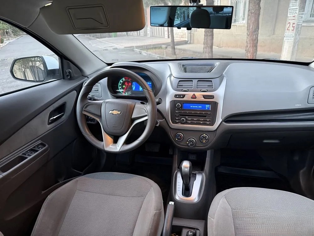 Chevrolet Cobalt image 5
