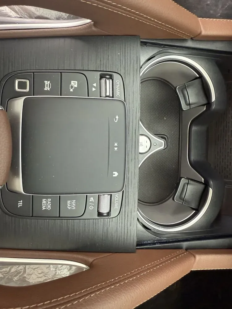 Mercedes-Benz GLE image 7