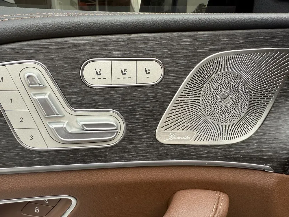 Mercedes-Benz GLE image 8