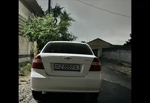 Chevrolet Nexia 3 image 2 blur bg