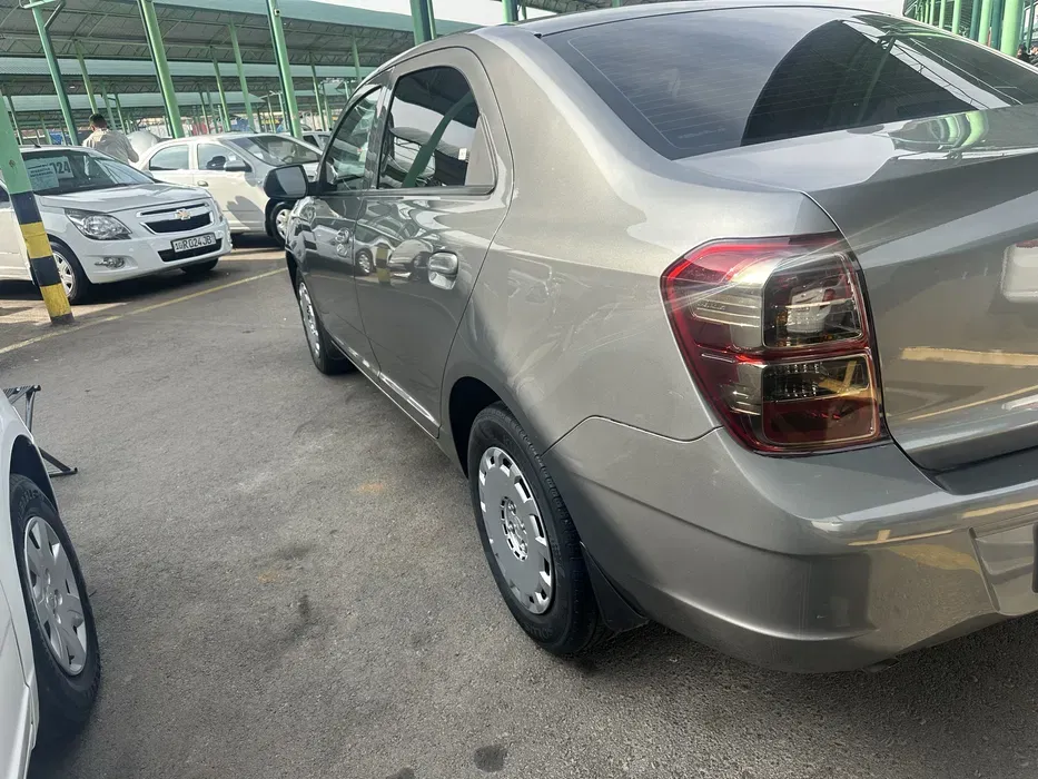 Chevrolet Cobalt 2015 used image 4