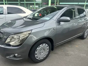 Chevrolet Cobalt 2015 used image 6 blur bg