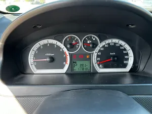 Chevrolet Nexia 3 image 3 blur bg