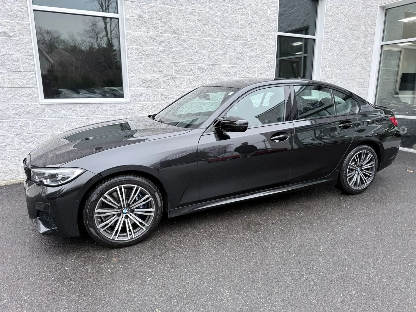 BMW 3 Series image 0