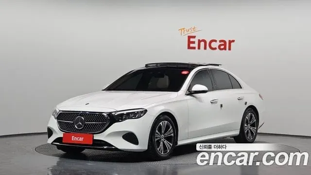 Mercedes-Benz E-Class 1 Mercedes-Benz E-Class image 1