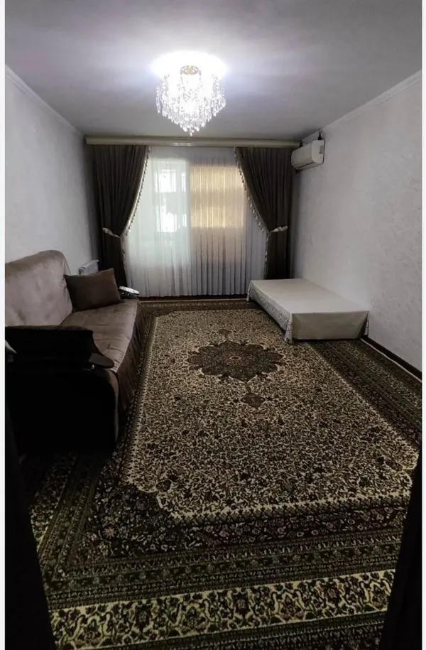 Listing image blur bg