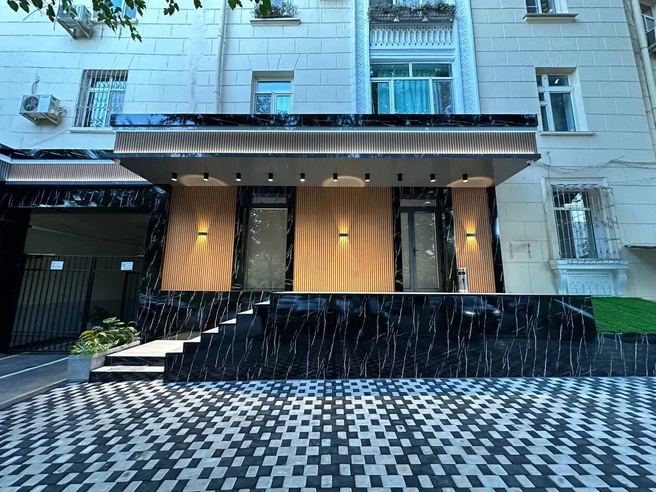 Офис image 1