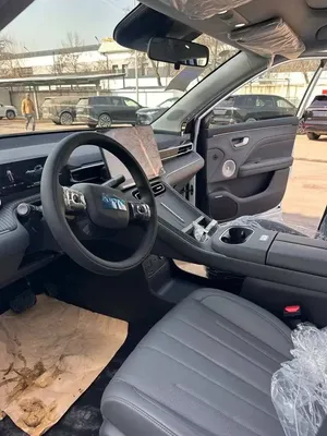 Haval H3 image 3 blur bg