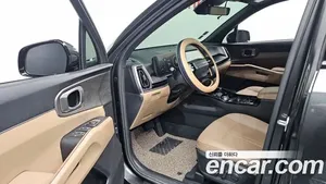 Kia Sorento image 4 blur bg