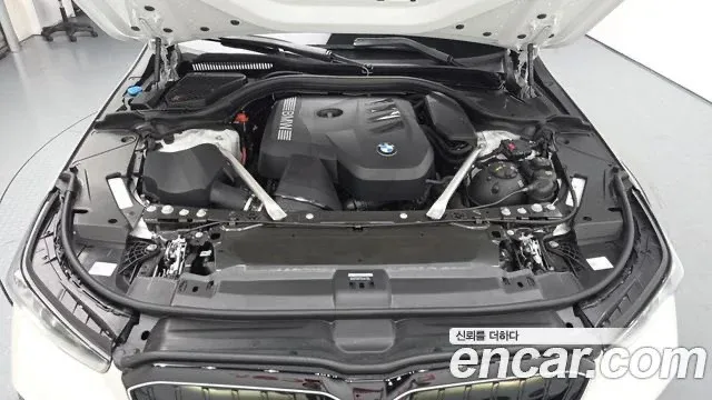 BMW 5 Series 5 BMW 5 Series image 5