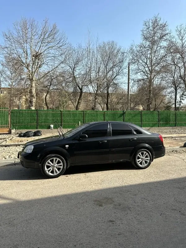 Chevrolet Lacetti blur bg